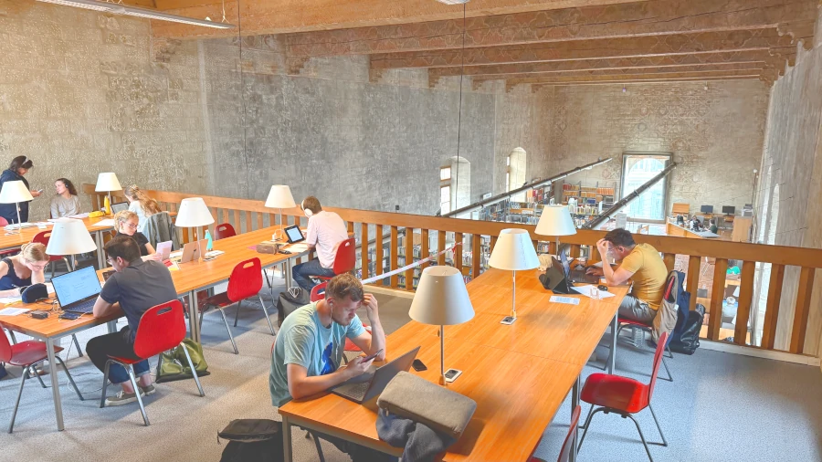 Bibliothèque Ceccano